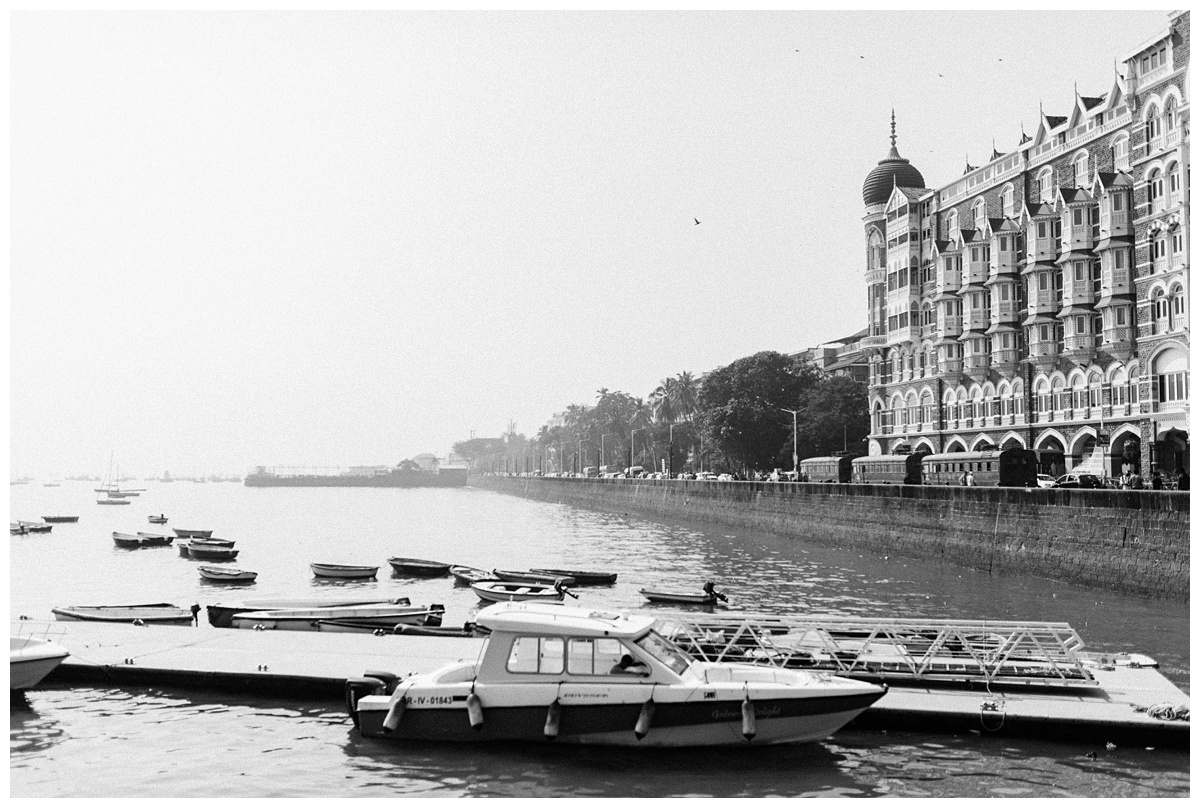mumbai harbor and the taj palace